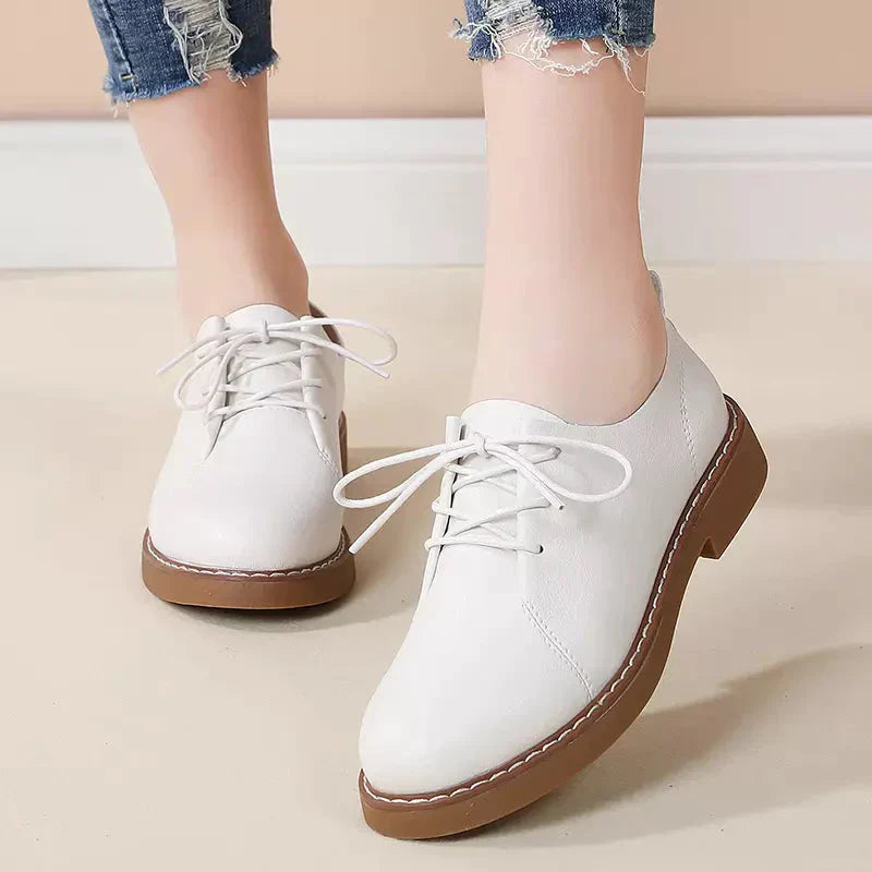 Zaza Women's Moccasins