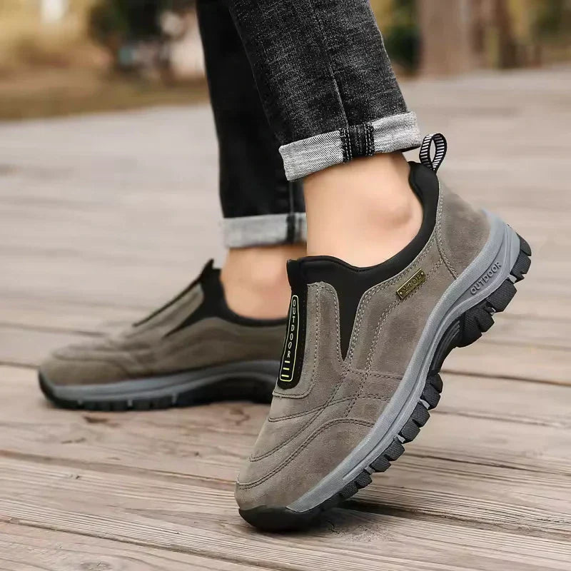 Mavero™ • Sturdy and Comfortable Footwear