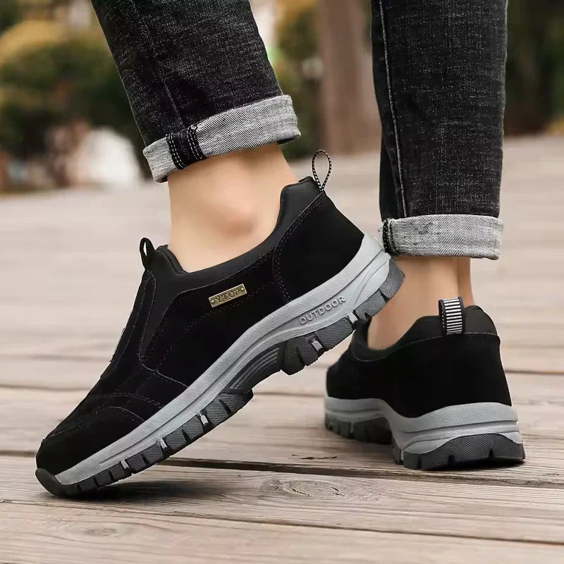 Mavero™ • Sturdy and Comfortable Footwear