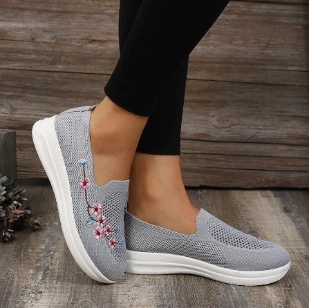 Regia  Orthopedic Sneakers