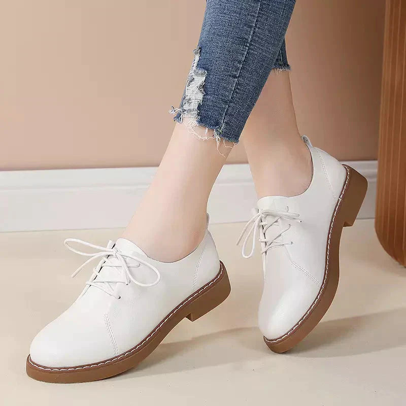 Zaza Women's Moccasins
